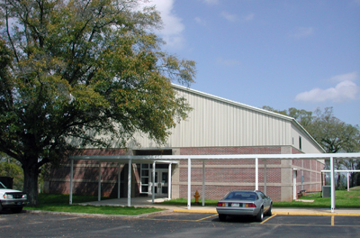 Fonde Elementary School Multi-Purpose / Gymnasium Building